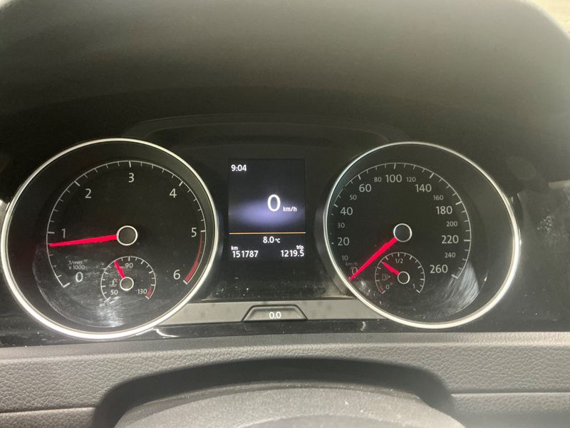 Volkswagen Golf VII 1.6 TDI Cup BlueMotion Tech 2015 – снимка 19