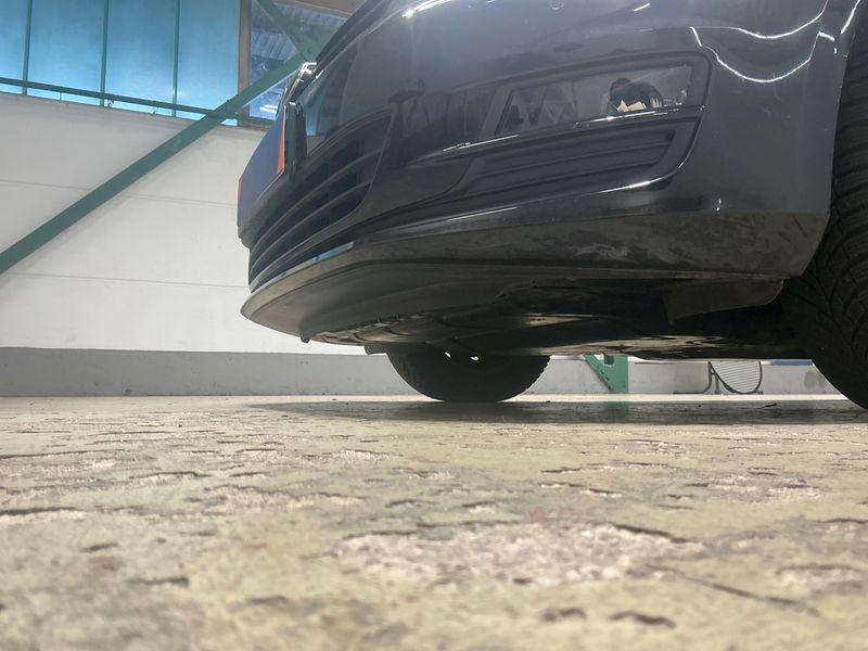 Volkswagen Golf VII 1.6 TDI Cup BlueMotion Tech 2015 – снимка 28