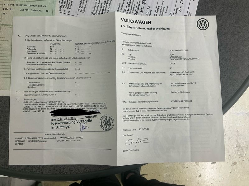 Volkswagen Golf VII 1.6 TDI Cup BlueMotion Tech 2015 – снимка 22