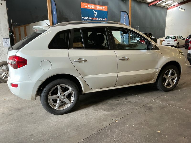Renault Koleos 2.0 dCi BOSE Edition 2012 – снимка 2