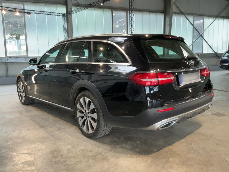 Mercedes-Benz E-Klasse All-Terrain E 400 d T 4Matic 2019 – снимка 6