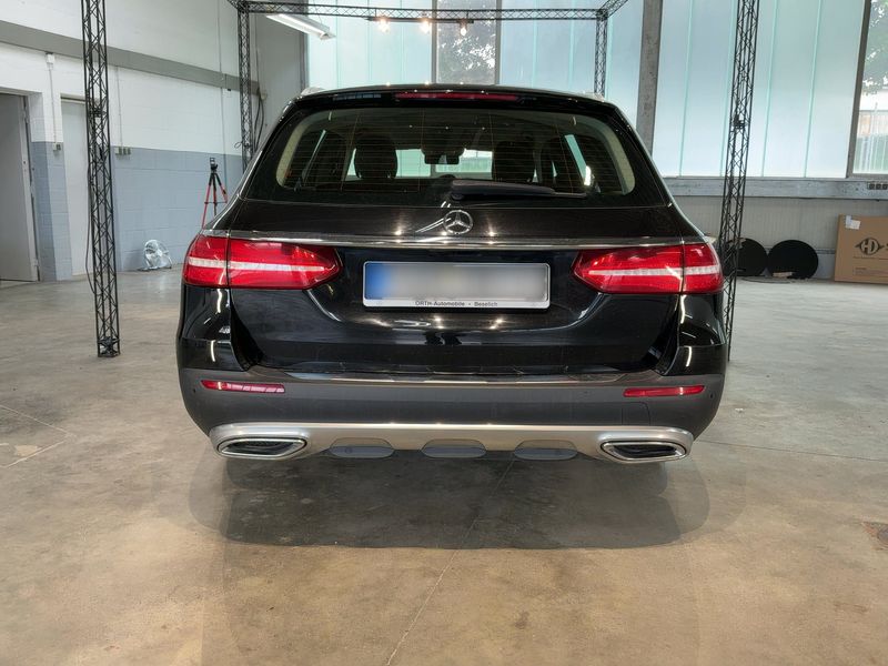 Mercedes-Benz E-Klasse All-Terrain E 400 d T 4Matic 2019 – снимка 7