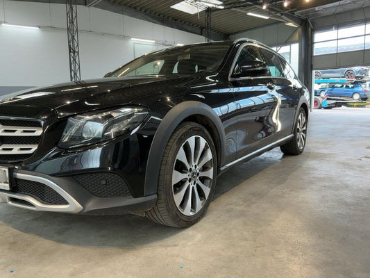 Mercedes-Benz E-Klasse All-Terrain E 400 d T 4Matic 2019 – снимка 2