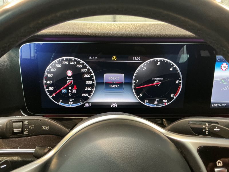 Mercedes-Benz E-Klasse All-Terrain E 400 d T 4Matic 2019 – снимка 19