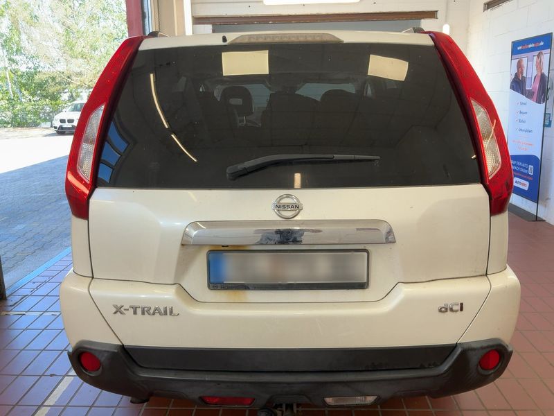 Nissan X-Trail 2.0 dCi LE 4x4 2011 – снимка 7