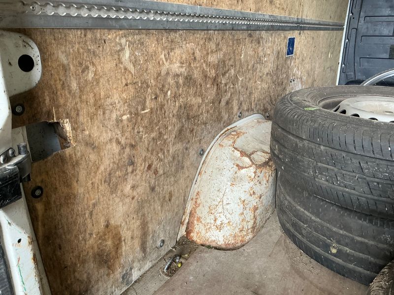 Volkswagen Crafter 2.0 TDI Kasten 35 mittlerer Radstand EcoProfi 2014 – снимка 32