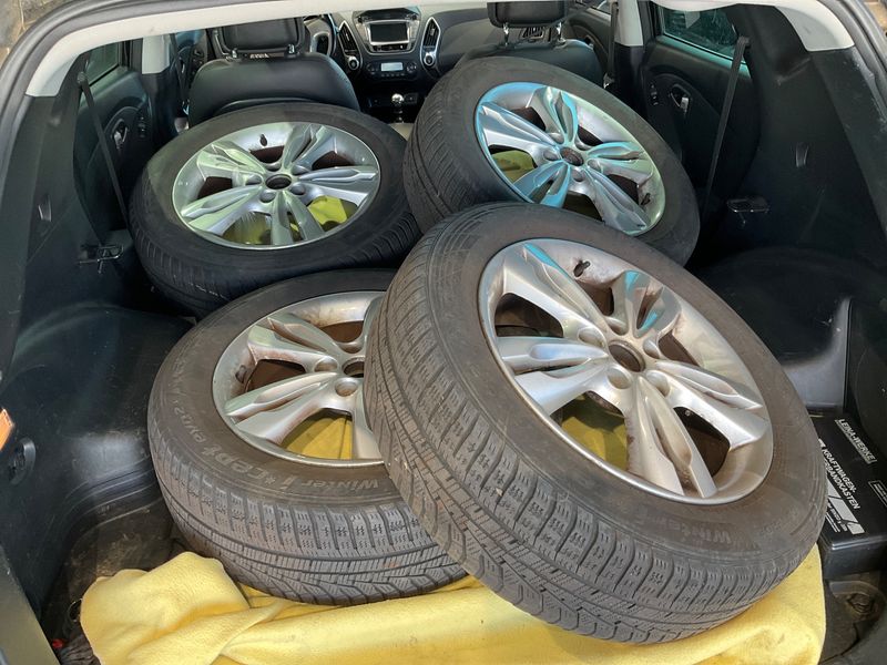 Hyundai ix35 2.0 CRDi Comfort AWD 2013 – снимка 15