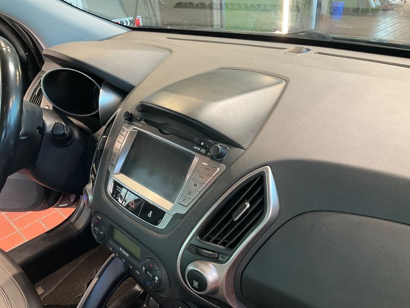 Hyundai ix35 2.0 CRDi Comfort AWD 2013 – снимка 30