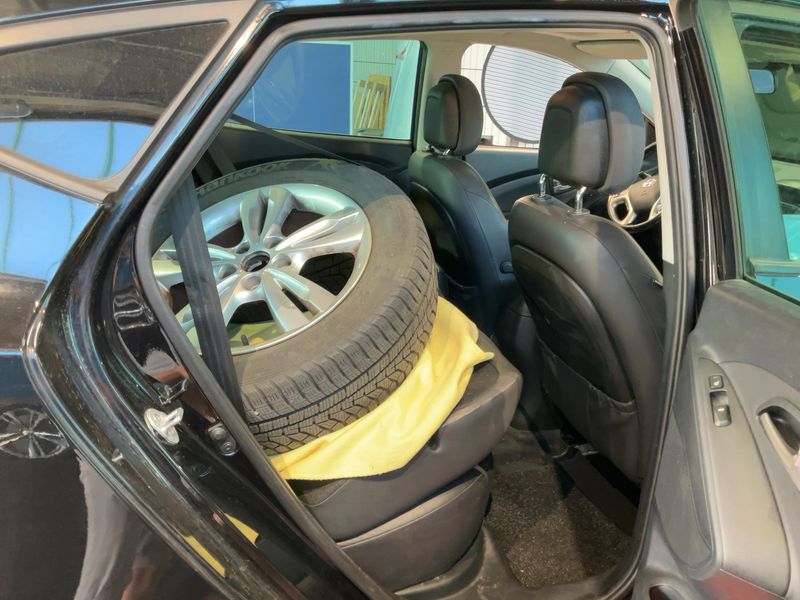 Hyundai ix35 2.0 CRDi Comfort AWD 2013 – снимка 20