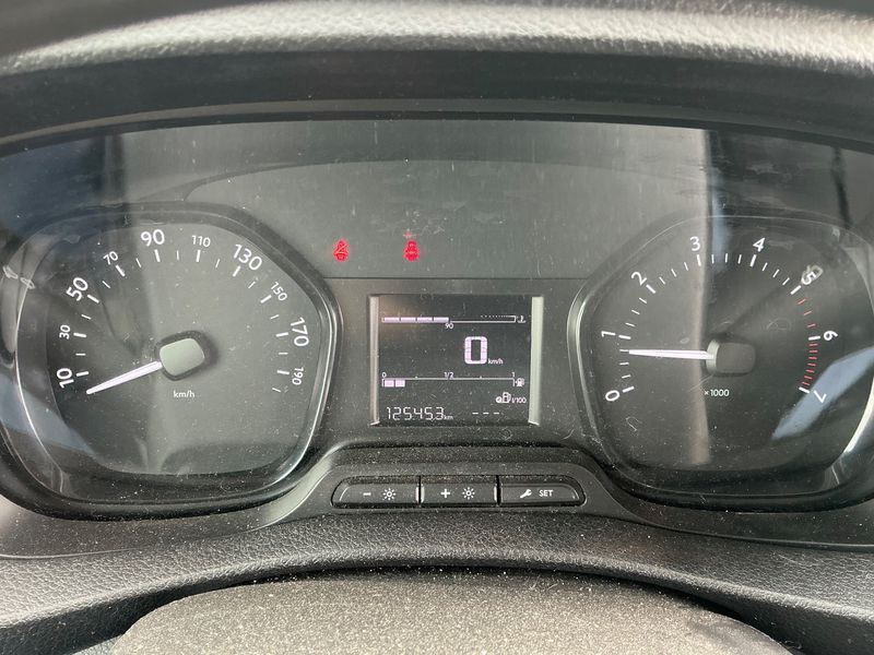 Toyota ProAce Verso 1.5 D-4D L1 Dynamic 2021 – снимка 18