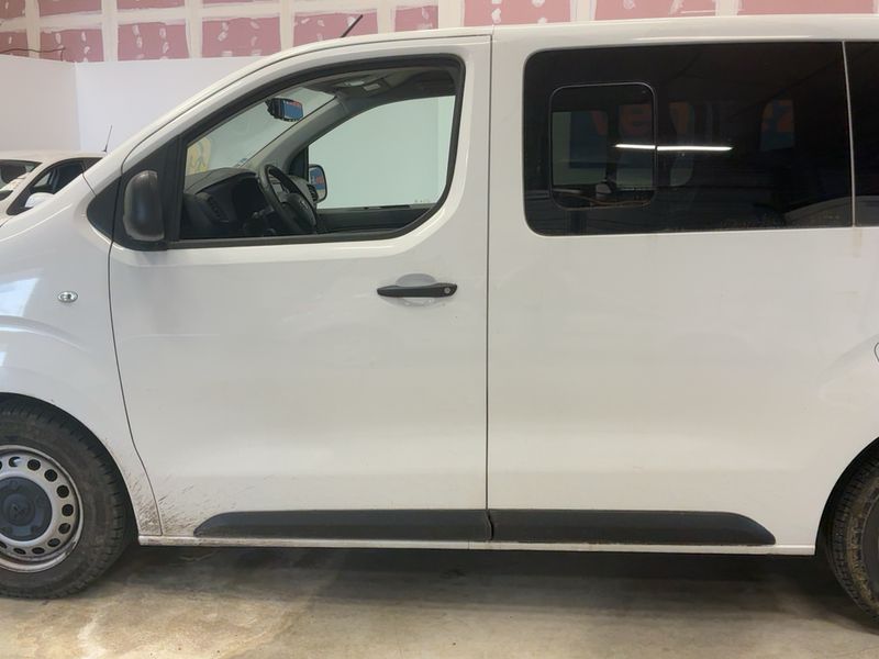 Toyota ProAce Verso 1.5 D-4D L1 Dynamic 2021 – снимка 4