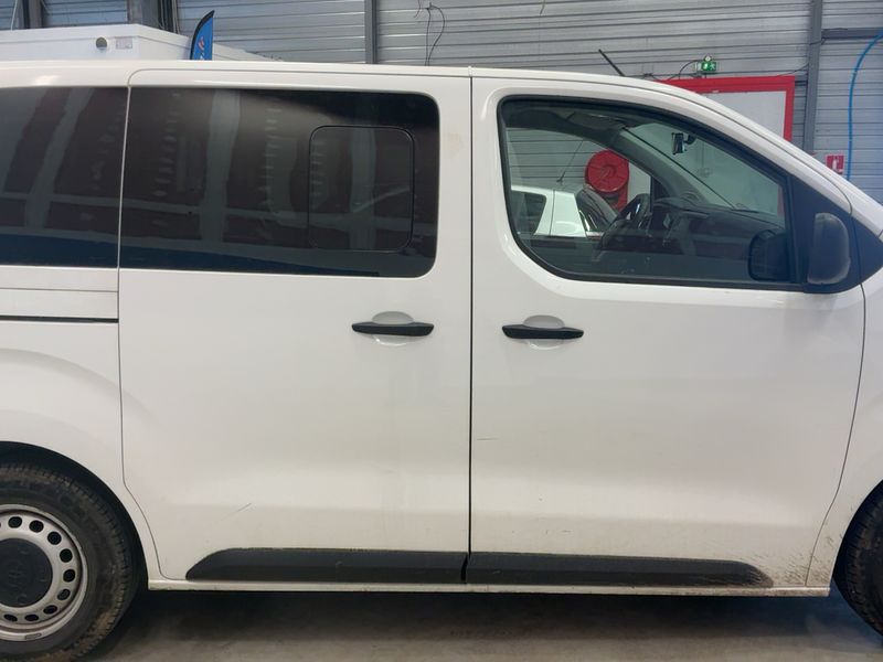 Toyota ProAce Verso 1.5 D-4D L1 Dynamic 2021 – снимка 10