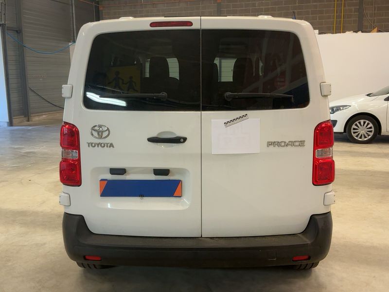 Toyota ProAce Verso 1.5 D-4D L1 Dynamic 2021 – снимка 7