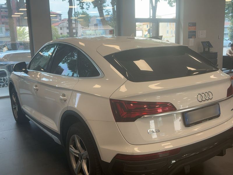Audi Q5 Sportback 40 TDI Mild-Hybrid quattro advanced 2021 – снимка 6