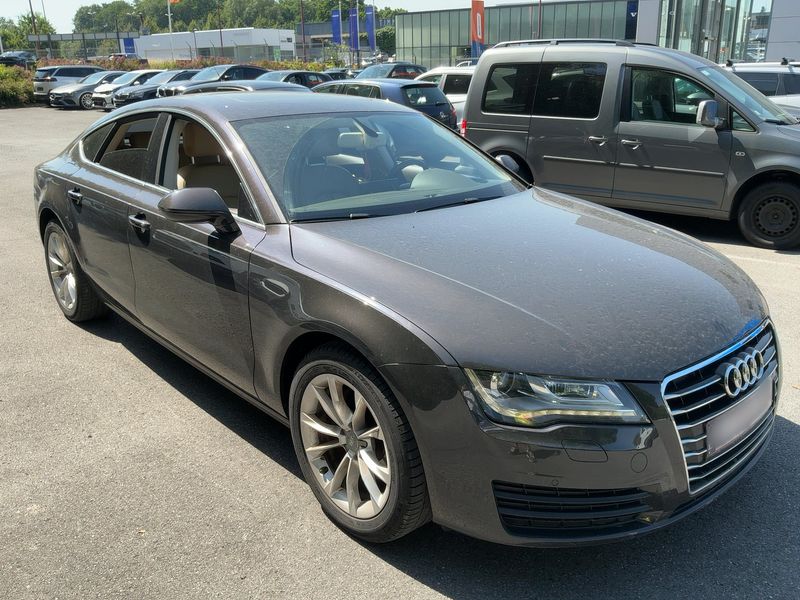 Audi A7 Sportback 3.0 V6 TDI 2011 – снимка 12