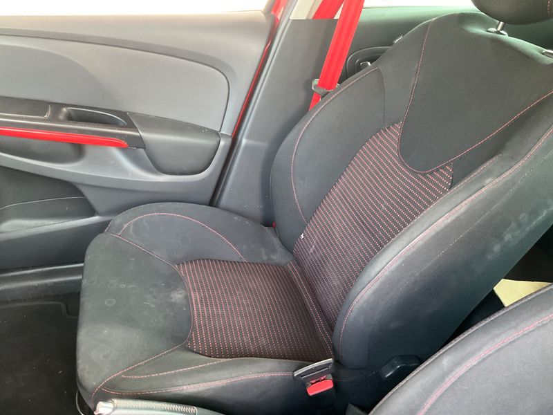 Renault Clio 1.6 Turbo Renault Sport 2014 – снимка 25