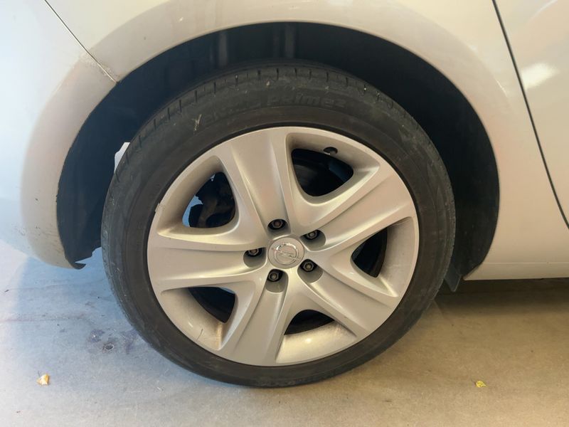 Opel Astra 1.7 CDTI Design Edition 2012 – снимка 17