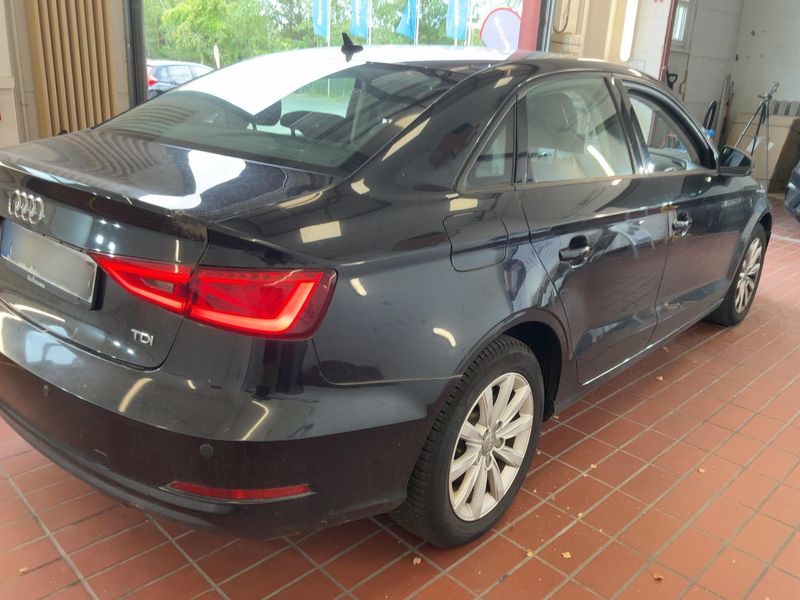 Audi A3 Limousine 1.6 TDI Attraction 2014 – снимка 8