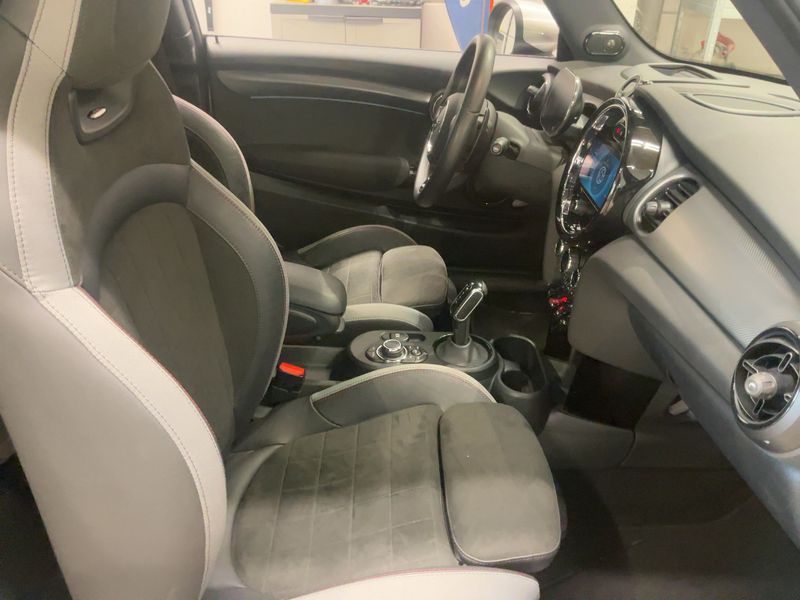 MINI John Cooper Works Trim 2023 – снимка 17