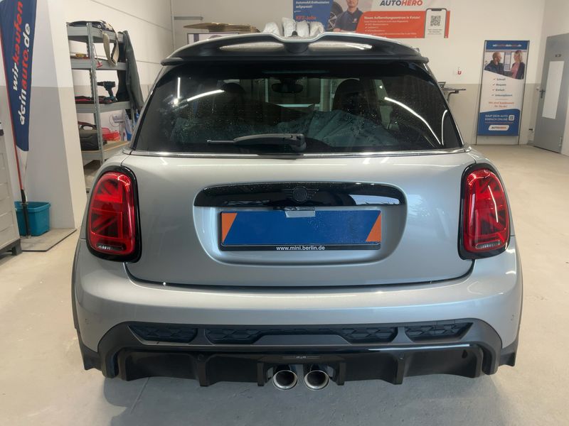 MINI John Cooper Works Trim 2023 – снимка 7