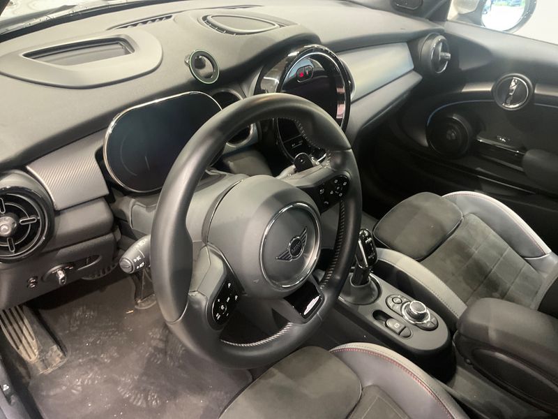 MINI John Cooper Works Trim 2023 – снимка 23