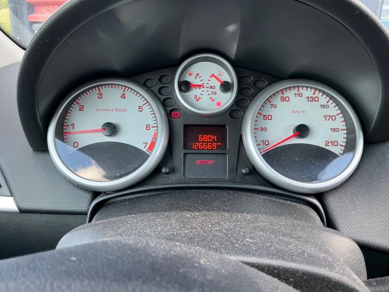 Peugeot 207 1.4 VTi Tendance 2010 – снимка 4