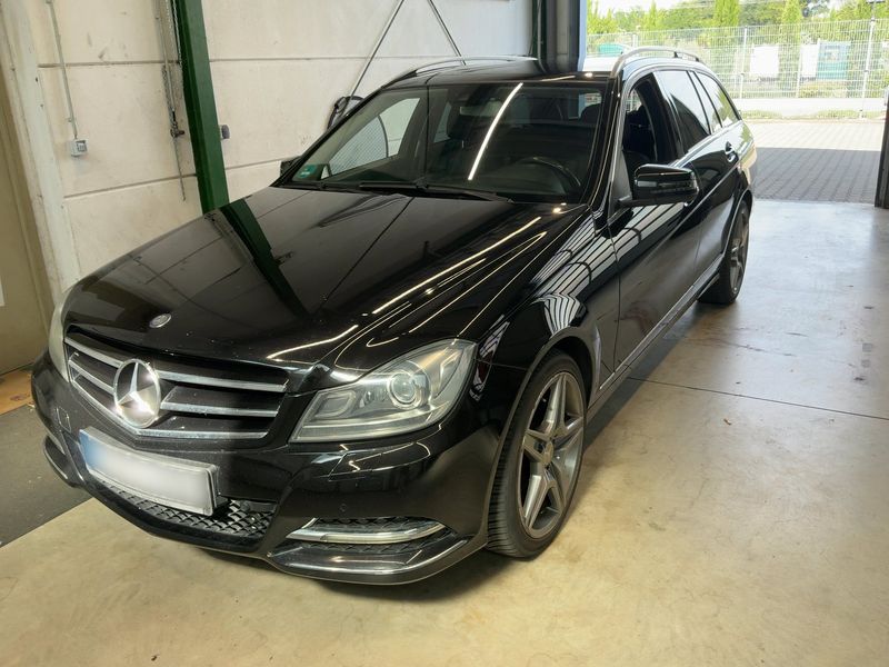 Mercedes-Benz C-Klasse C 220 CDI T BlueEfficiency Avantgarde 2012 – снимка 1