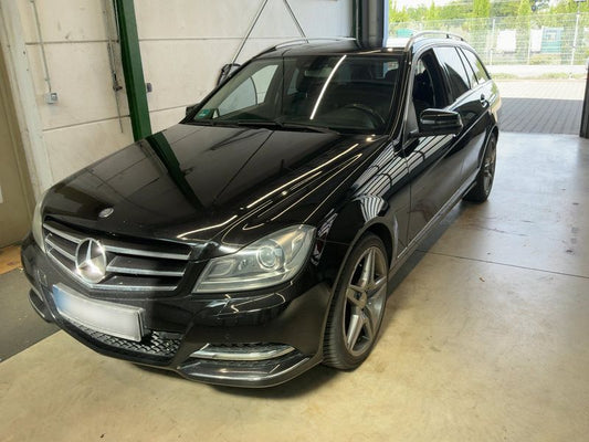 Mercedes-Benz C-Klasse C 220 CDI T BlueEfficiency Avantgarde 2012