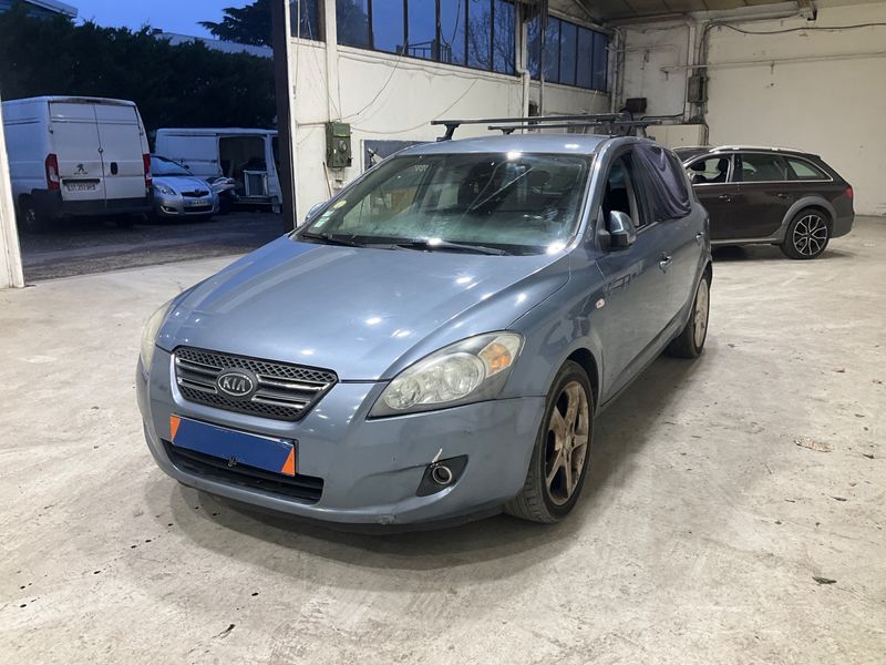 Kia cee'd 2.0 CRDi Sport 2008 – снимка 1