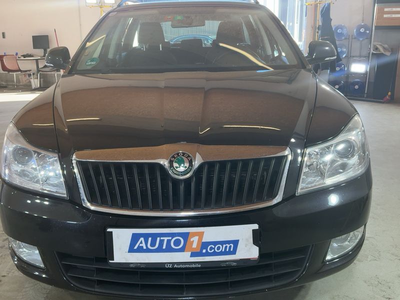 Skoda Octavia 1.6 TDI Ambition 2012 – снимка 14