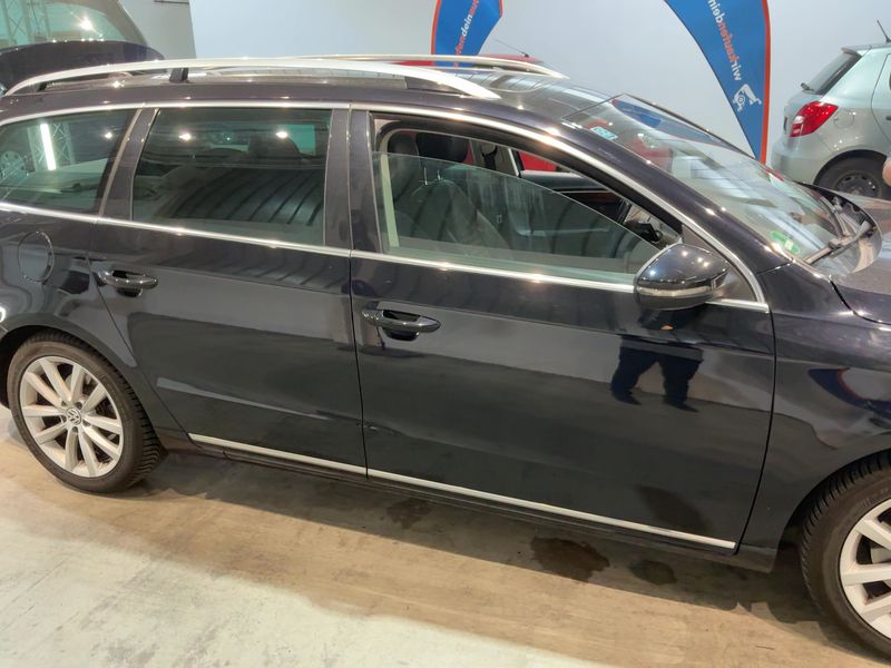 Volkswagen Passat 1.6 TDI Highline BlueMotion Tech 2011 – снимка 10