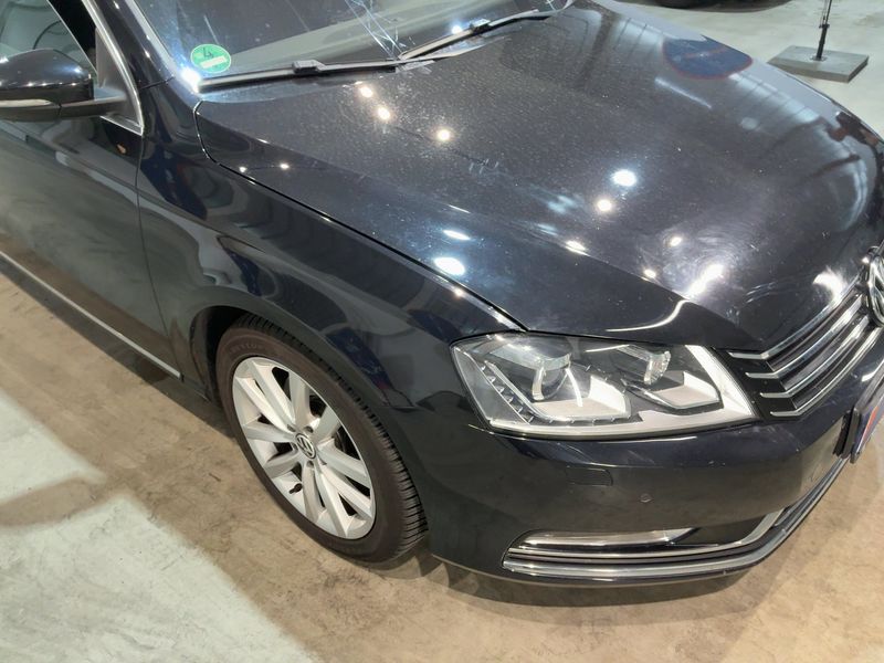 Volkswagen Passat 1.6 TDI Highline BlueMotion Tech 2011 – снимка 12