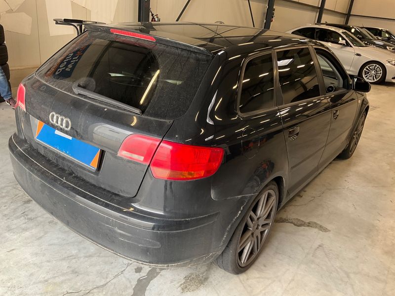 Audi A3 Sportback 2.0 TDI Ambition 2008 – снимка 2