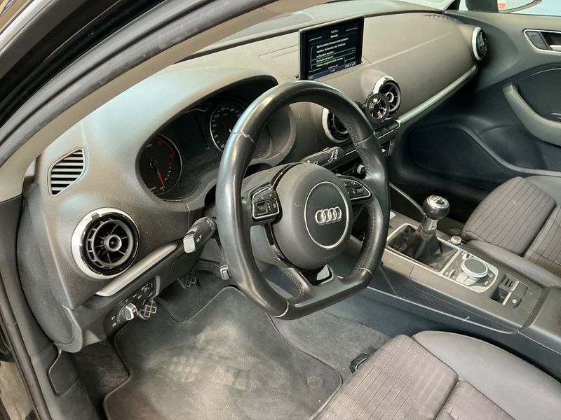 Audi A3 2.0 TDI S line Sportpaket 2015 – снимка 47