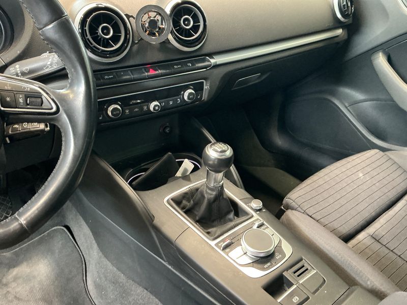 Audi A3 2.0 TDI S line Sportpaket 2015 – снимка 48