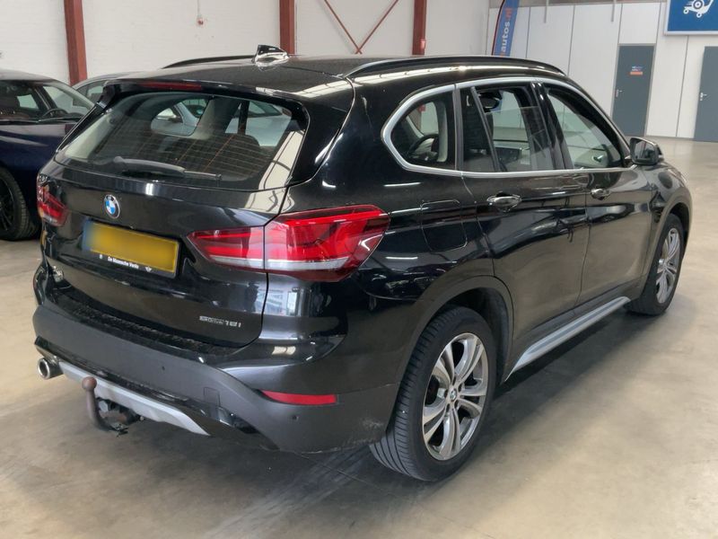 BMW X1 sDrive 18i xLine 2019 – снимка 8