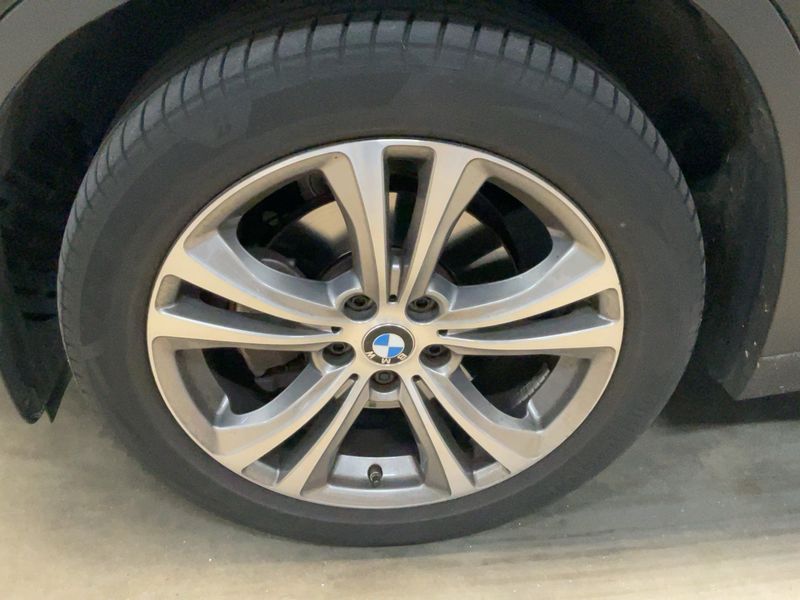 BMW X1 sDrive 18i xLine 2019 – снимка 3