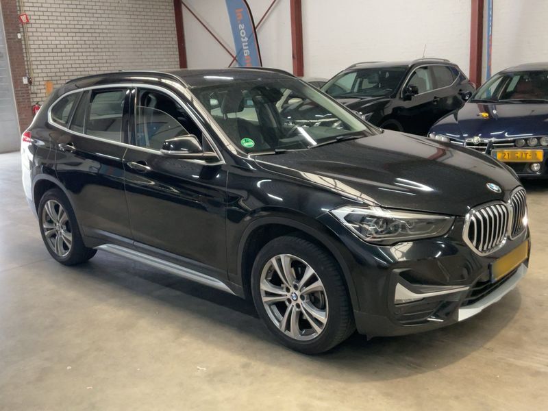 BMW X1 sDrive 18i xLine 2019 – снимка 12