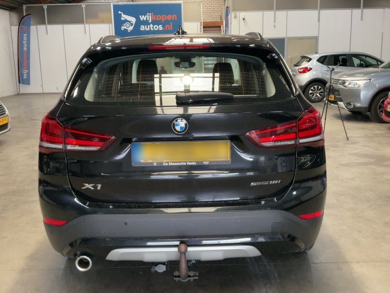 BMW X1 sDrive 18i xLine 2019 – снимка 7