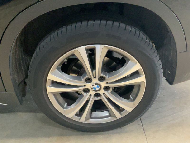 BMW X1 sDrive 18i xLine 2019 – снимка 5