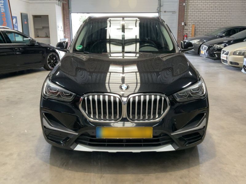 BMW X1 sDrive 18i xLine 2019 – снимка 14