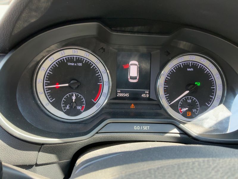 Skoda Octavia 1.6 TDI Ambition 2019 – снимка 18