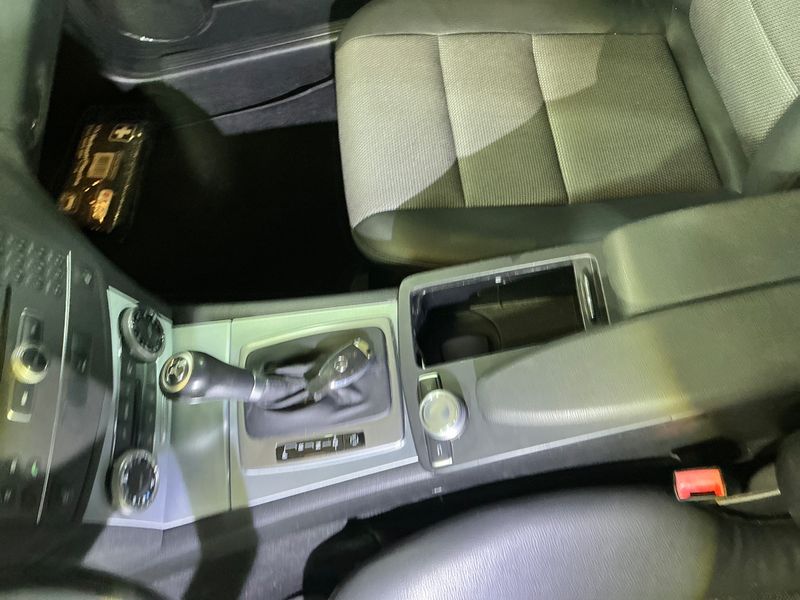 Mercedes-Benz C-Klasse C 180 CGI T BlueEfficiency Avantgarde 2011 – снимка 27