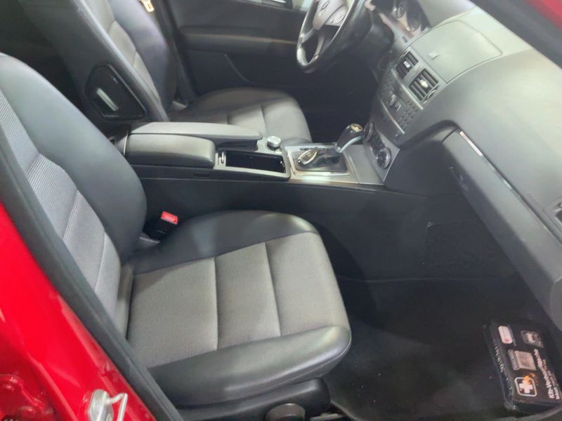 Mercedes-Benz C-Klasse C 180 CGI T BlueEfficiency Avantgarde 2011 – снимка 17