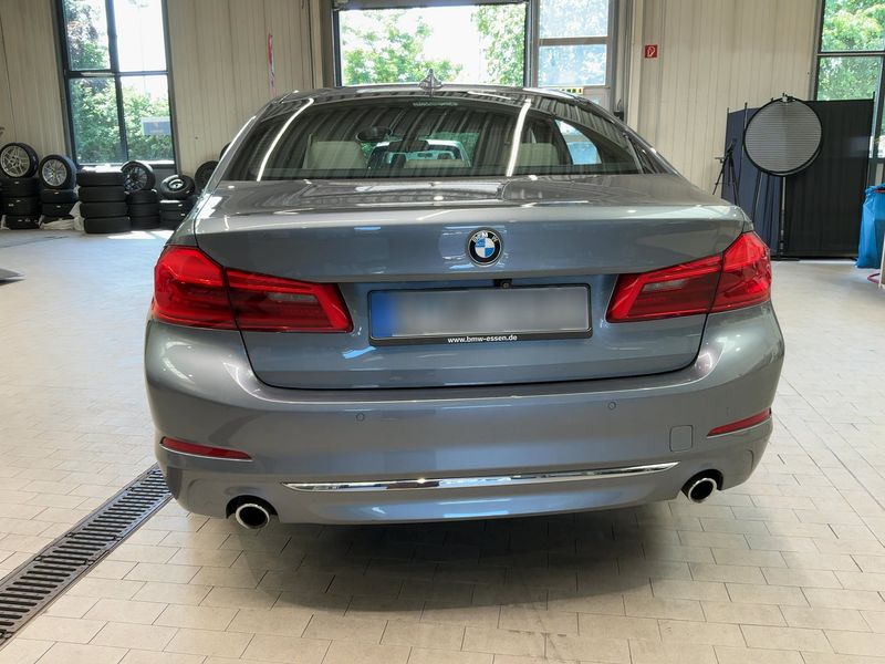 BMW 5er 530d xDrive Luxury Line 2017 – снимка 5