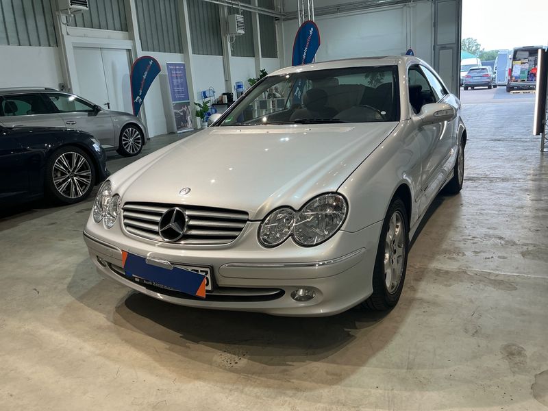 Mercedes-Benz CLK-Klasse CLK 240 Elegance 2002 – снимка 1