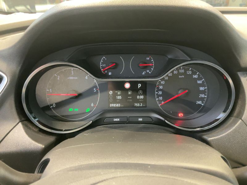 Opel Grandland X 1.6 CDTI DPF Dynamic 2018 – снимка 18