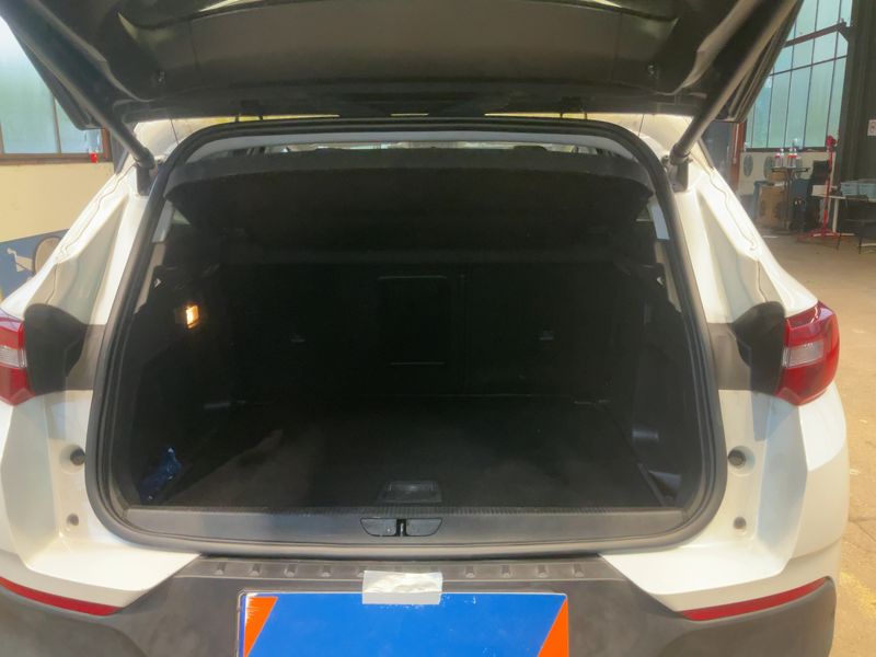 Opel Grandland X 1.6 CDTI DPF Dynamic 2018 – снимка 15