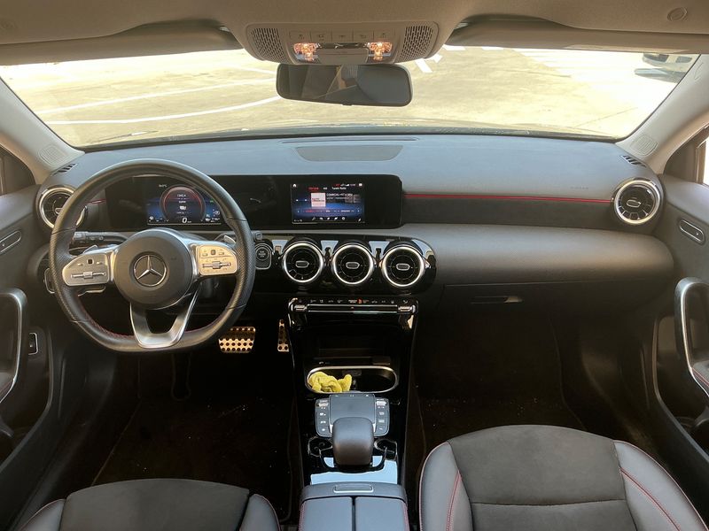 Mercedes-Benz A-Klasse A 250e AMG Line 2022 – снимка 17