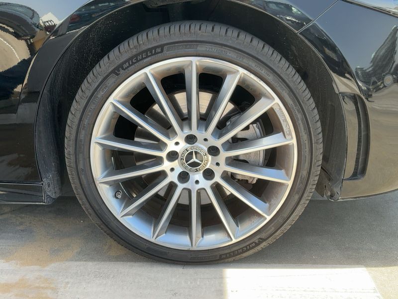 Mercedes-Benz A-Klasse A 250e AMG Line 2022 – снимка 11
